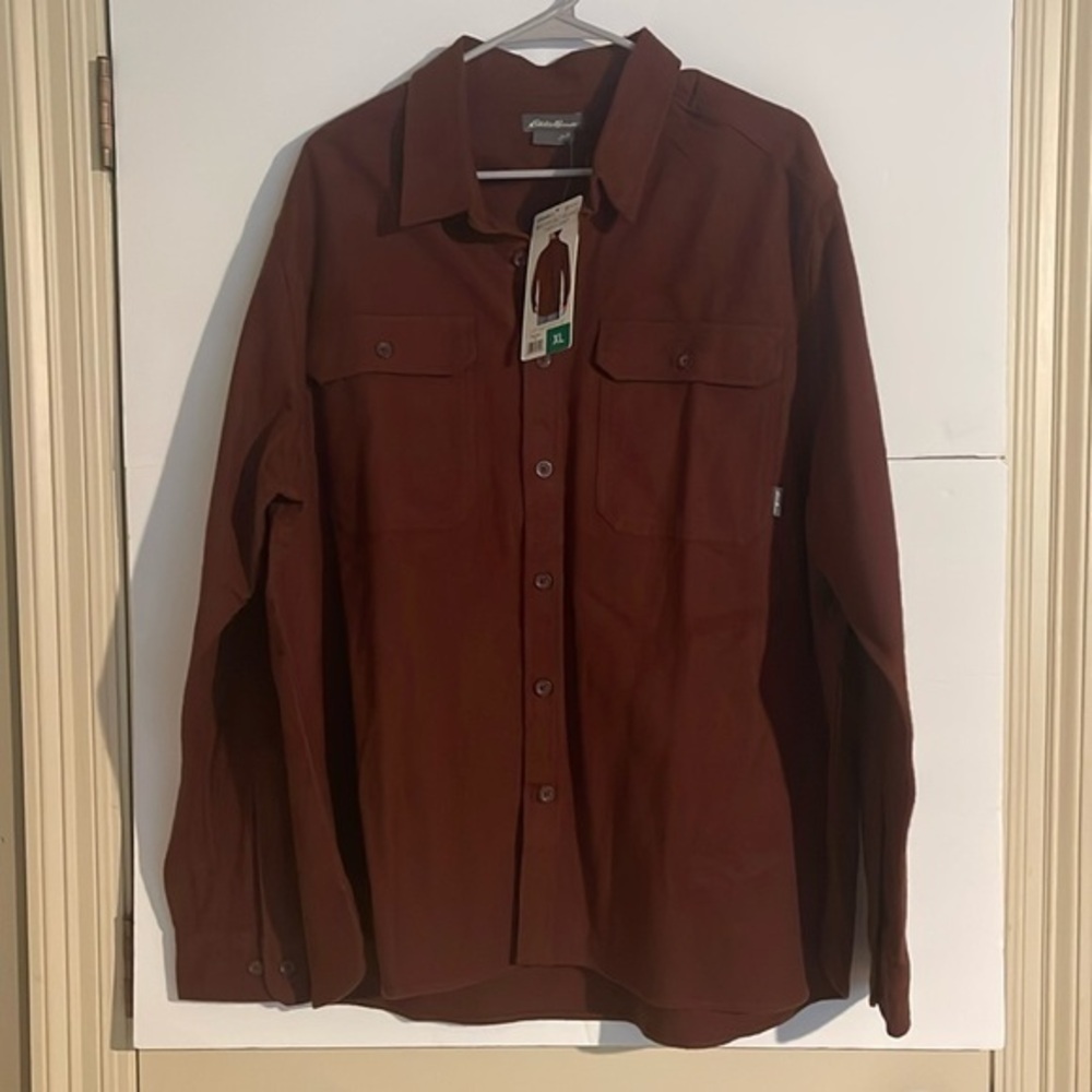 Eddie Bauer Men’s XL button down shirt